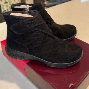 NIB Therafit Women's Nadia Bootie Size 7.5-8